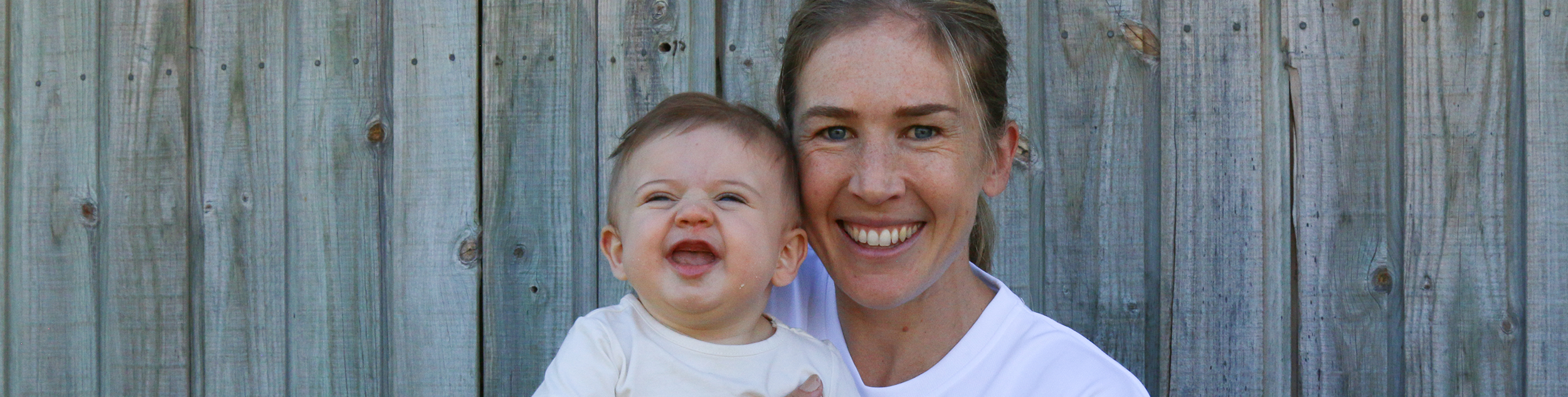 Jess Stenson holds her baby daughter Ellie