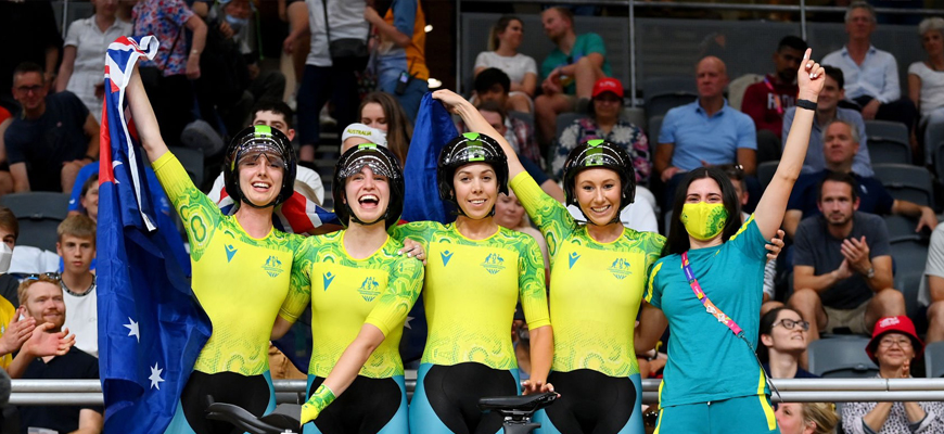 SA cyclists celebrate their gold medal win